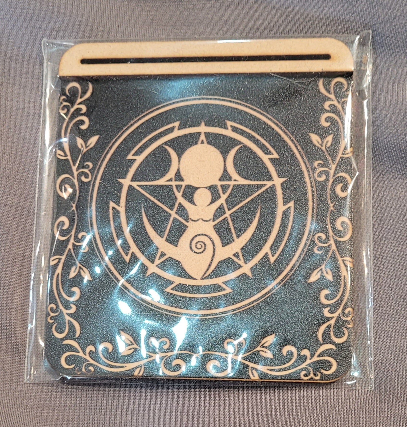 Square Tarot Card Holder (1 Card Slot)